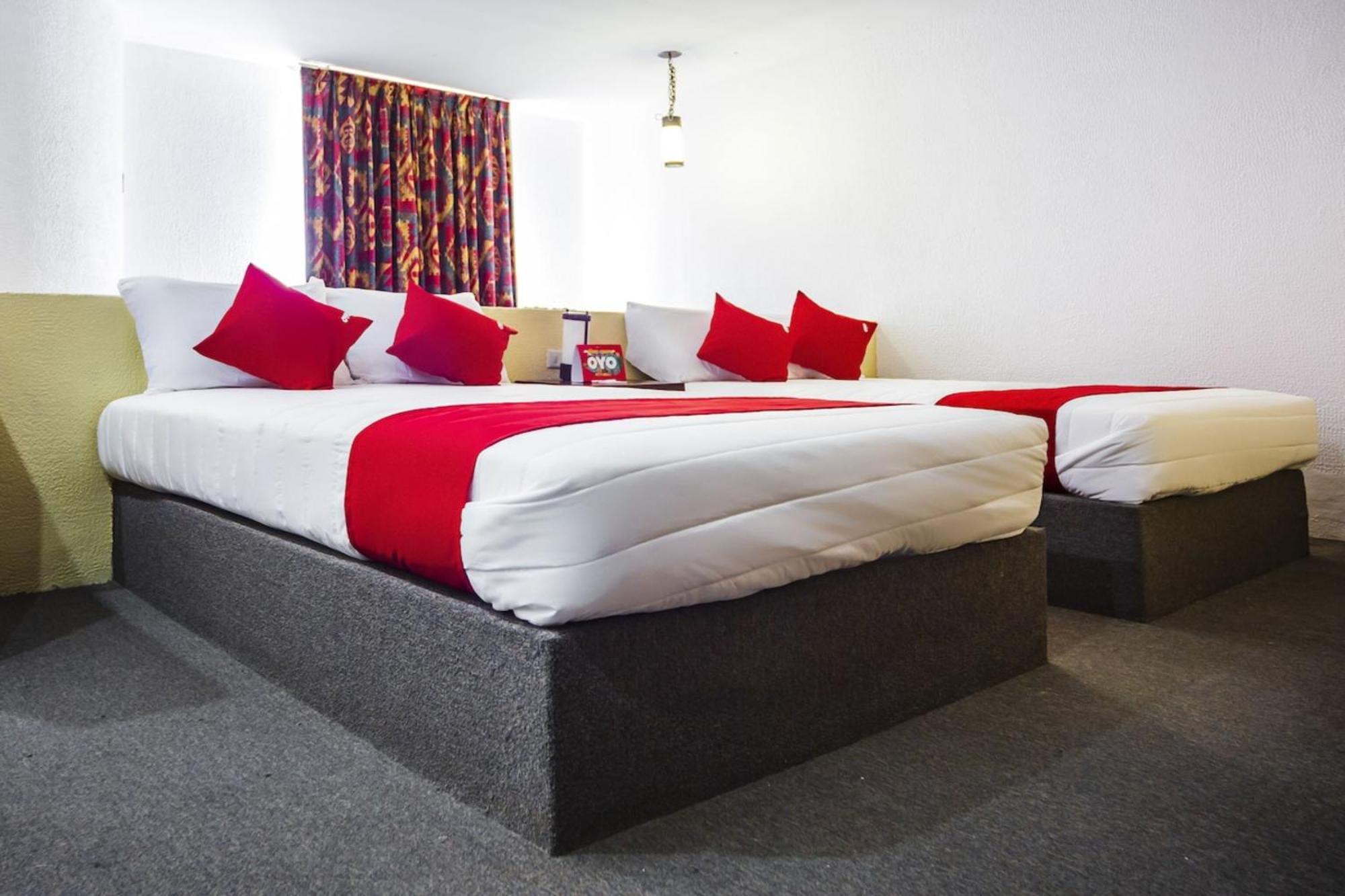 Oyo Hotel Oasis, マテワラ エクステリア 写真